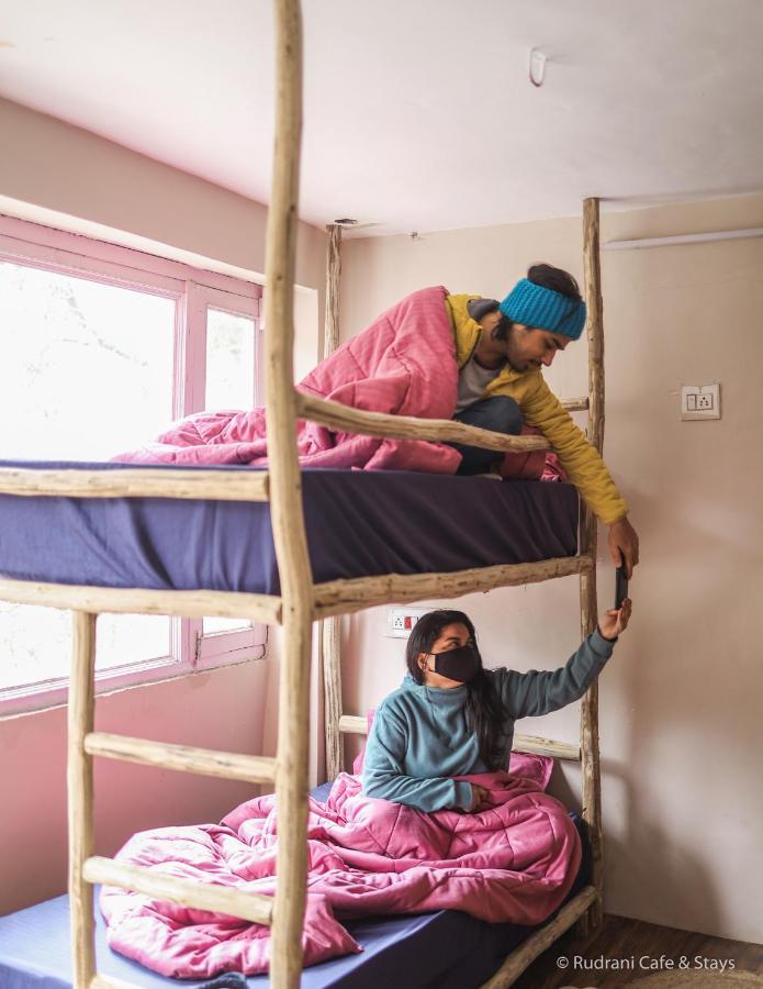 Rudrani Stays Jibhi Exteriér fotografie